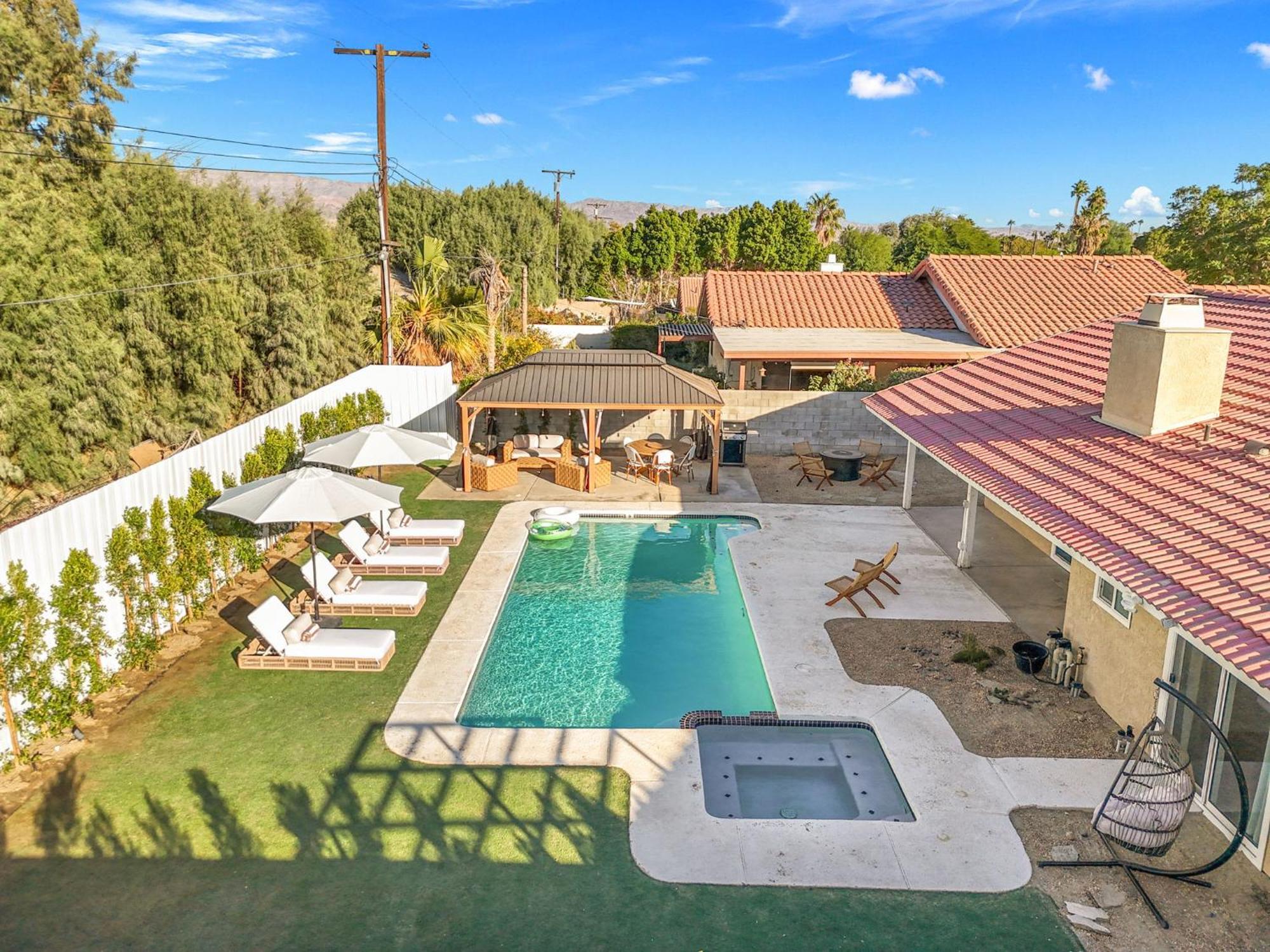 Rather Be Desert Getaway By Rather Be Properties Bermuda Dunes Exterior photo
