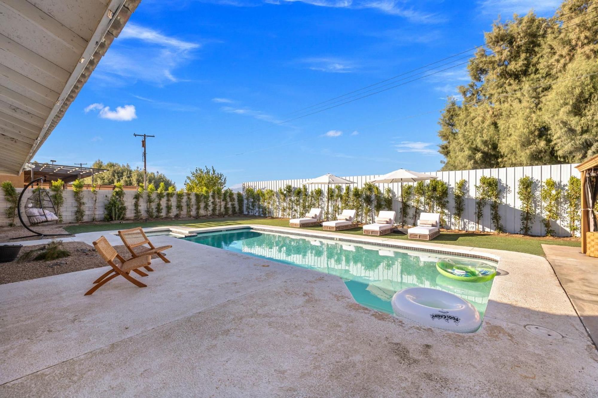 Rather Be Desert Getaway By Rather Be Properties Bermuda Dunes Exterior photo